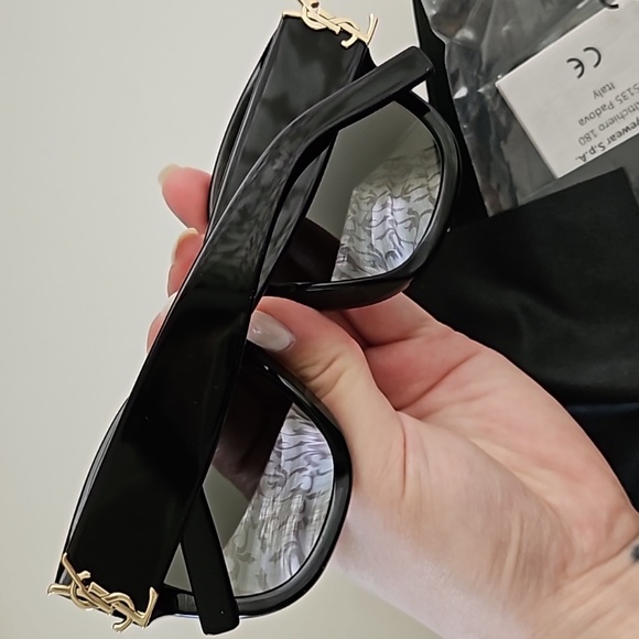 YSL sunglasses - Picture 7 of 12